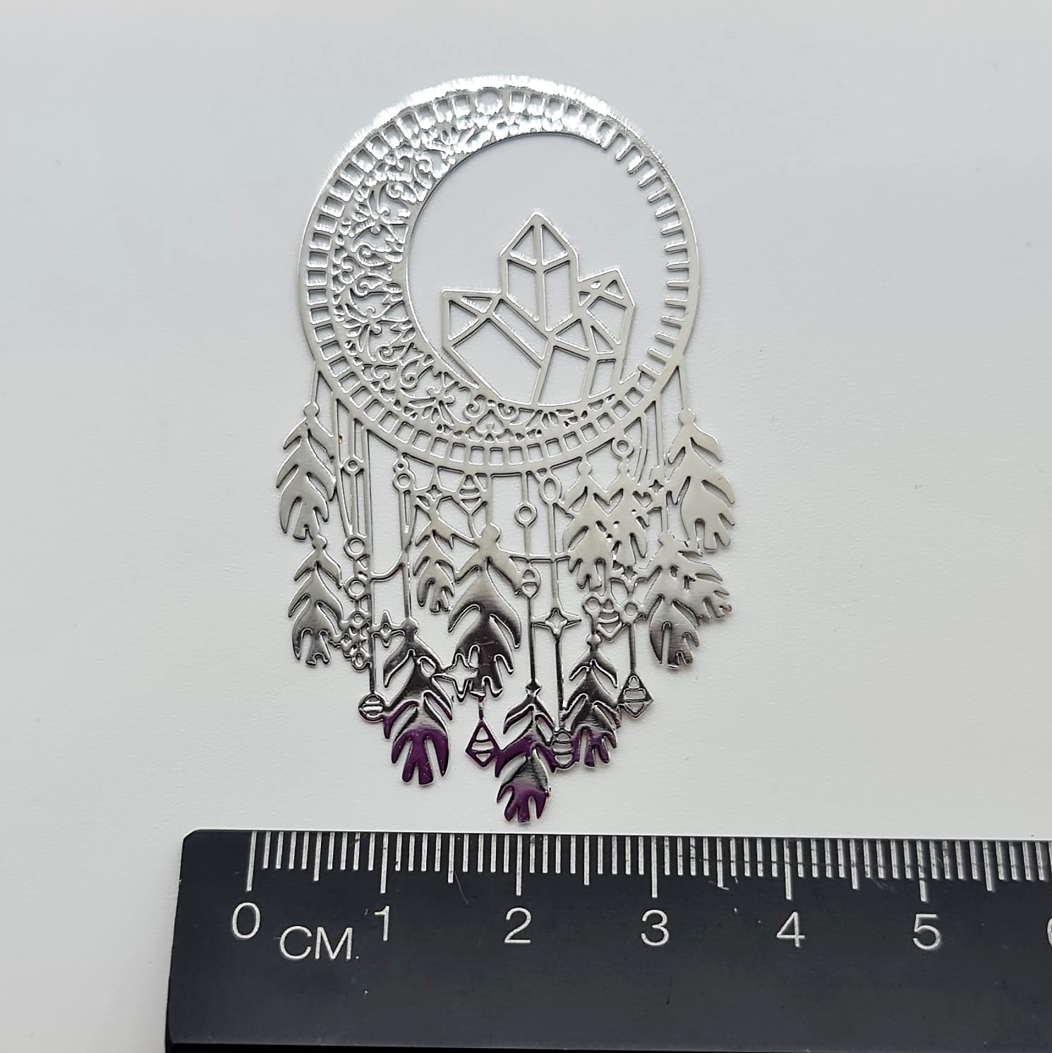 Dreamcatcher Filigree Charm #1. Charms and pendants for making jewelry, suncatchers and many other crafts.